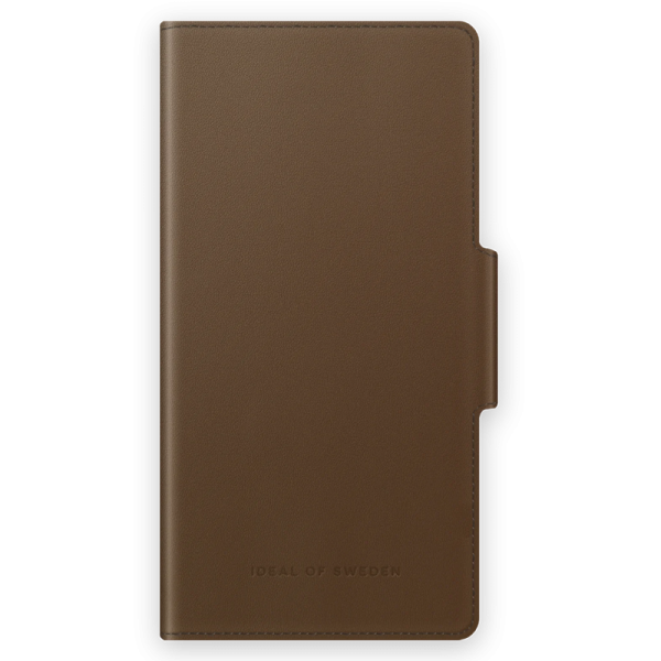 iDeal Of Sweden Atelier fodral för iPhone 12/12 Pro - Intense Brown